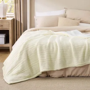 Bedsure Knit Sherpa Reversible Throw Blanket-Cable Knit