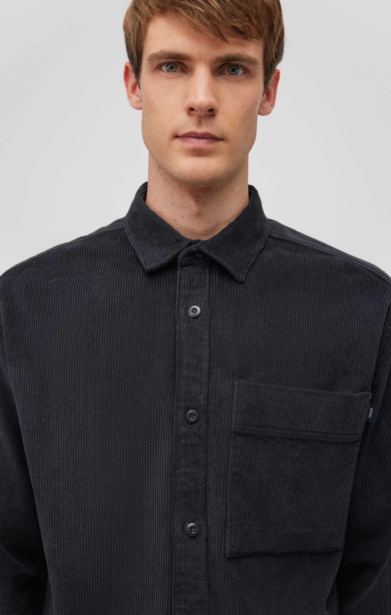 CORDUROY BUTTON-UP SHIRT IN PHANTOM