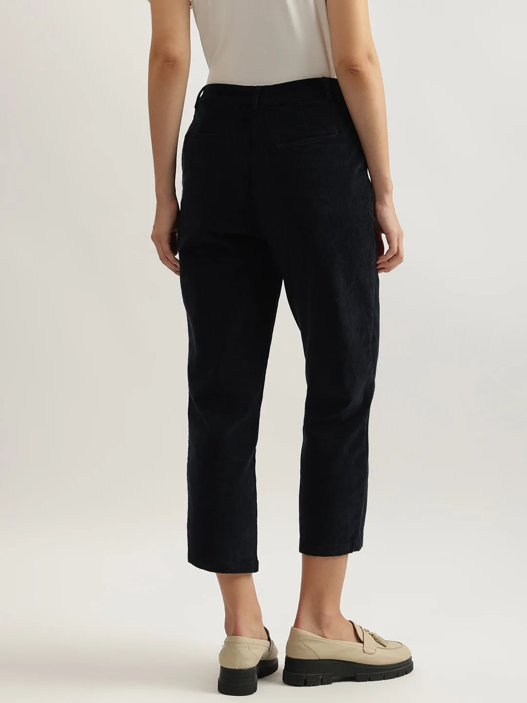 Elle Women Navy Solid Oversized Fit Flat-Front Trouser